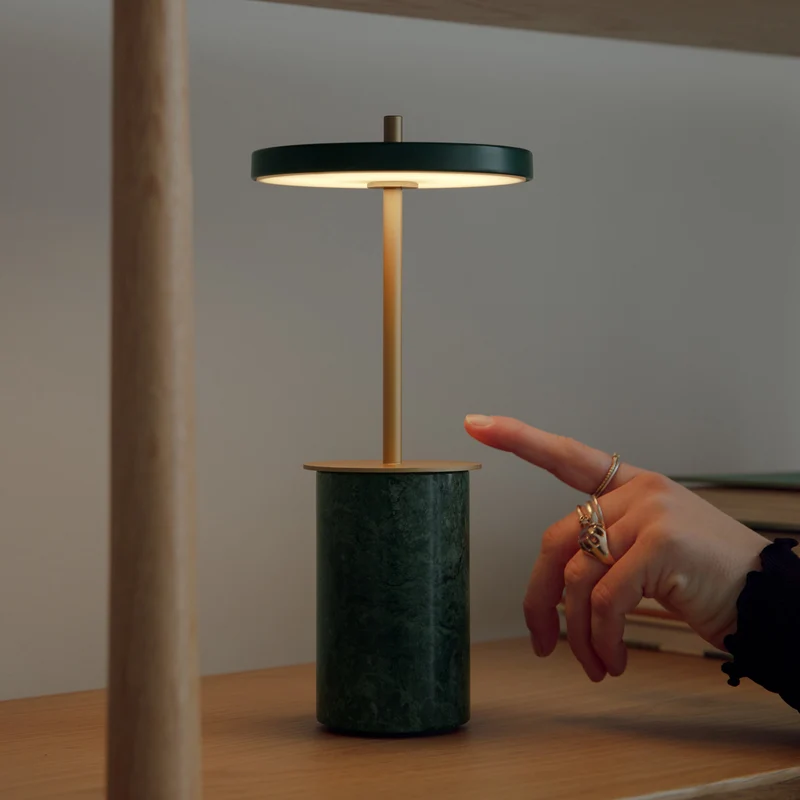 Umage Asteria Move Mini Portable Lamp