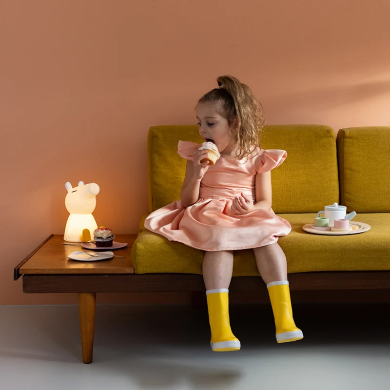 Mr Maria Peppa Pig First Light