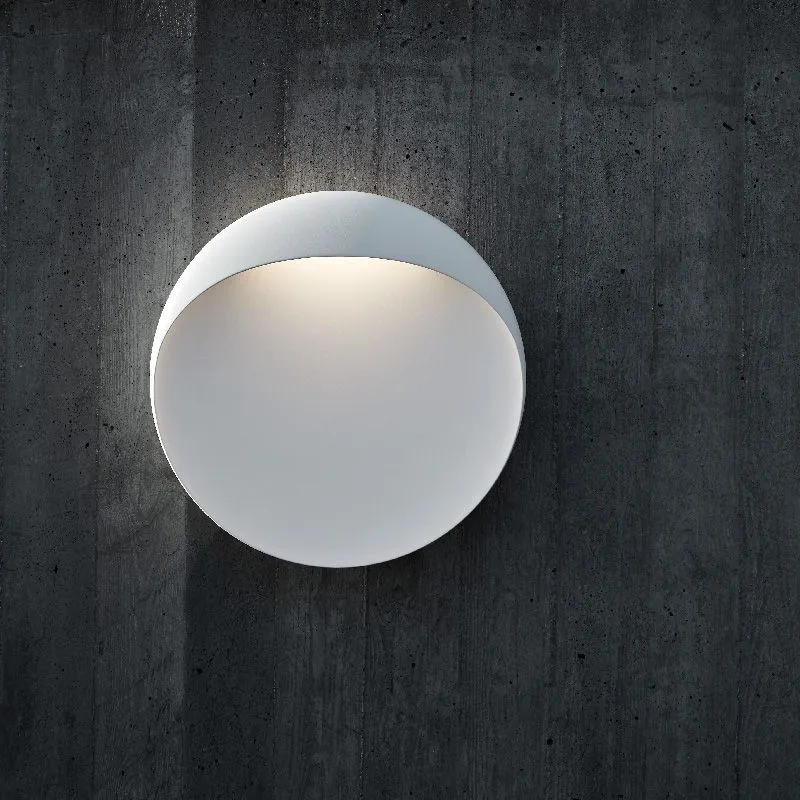 Louis Poulsen Flindt Outdoor Wall Lamp