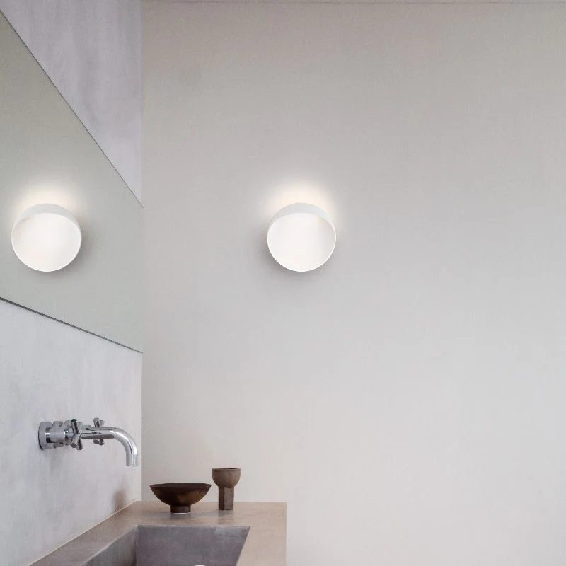 Louis Poulsen Flindt Outdoor Wall Lamp