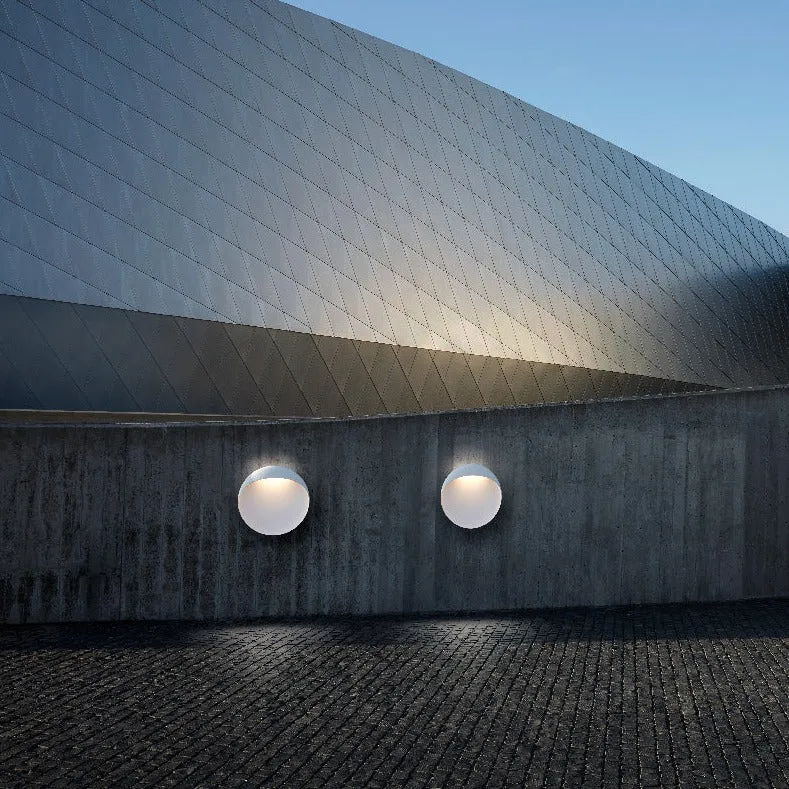 Louis Poulsen Flindt Outdoor Wall Lamp