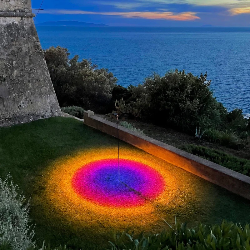 Halo Edition Halo Giga Outdoor Floor Lamp
