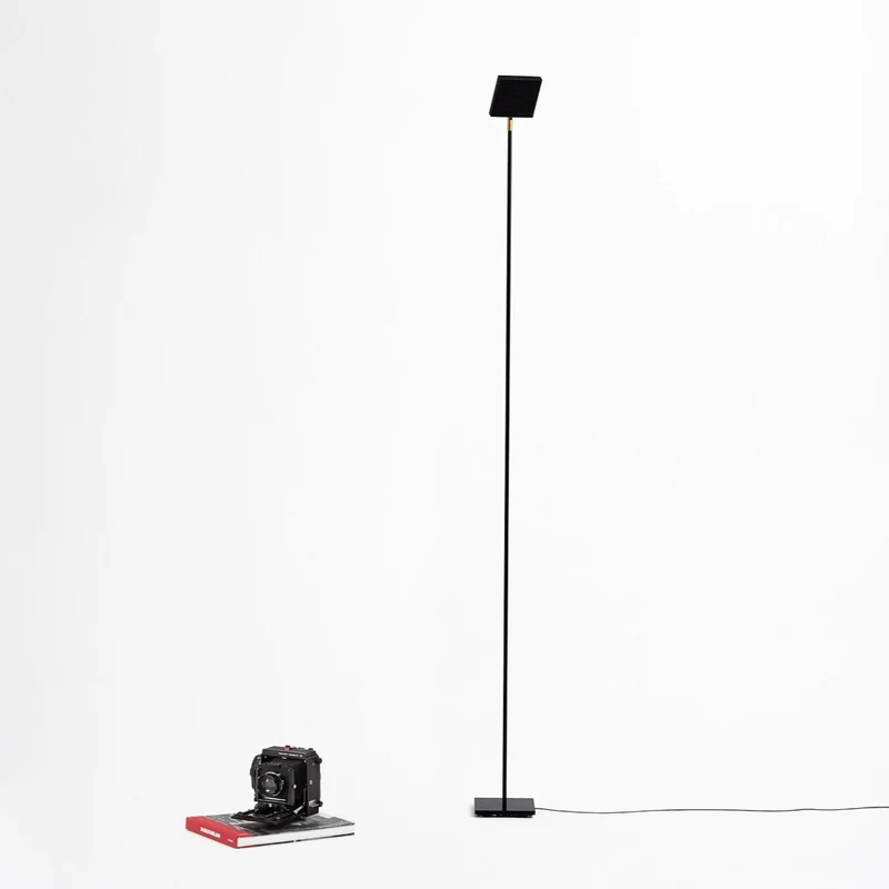 Halo Edition Halo Giga Floor Lamp