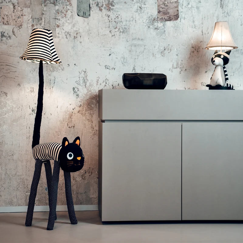 Happy Lamps Luna Floor Lamp