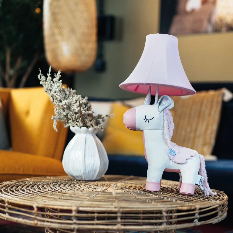 Happy Lamps Elsa Table Lamp