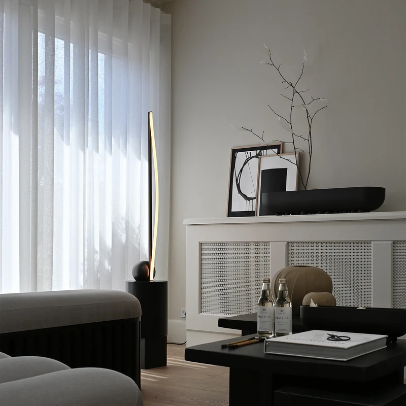 101 Copenhagen Bow Floor Lamp