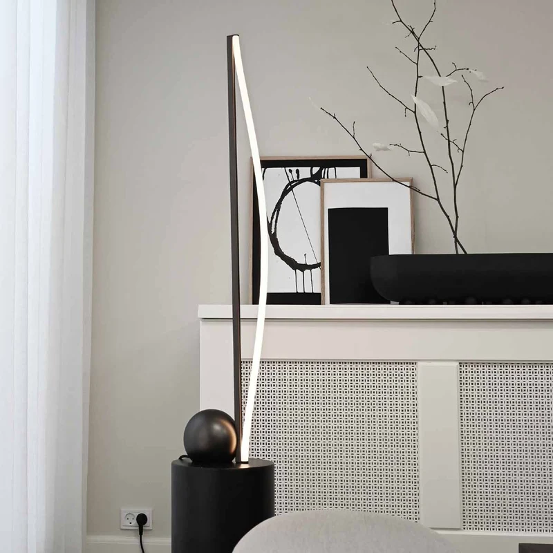 101 Copenhagen Bow Floor Lamp