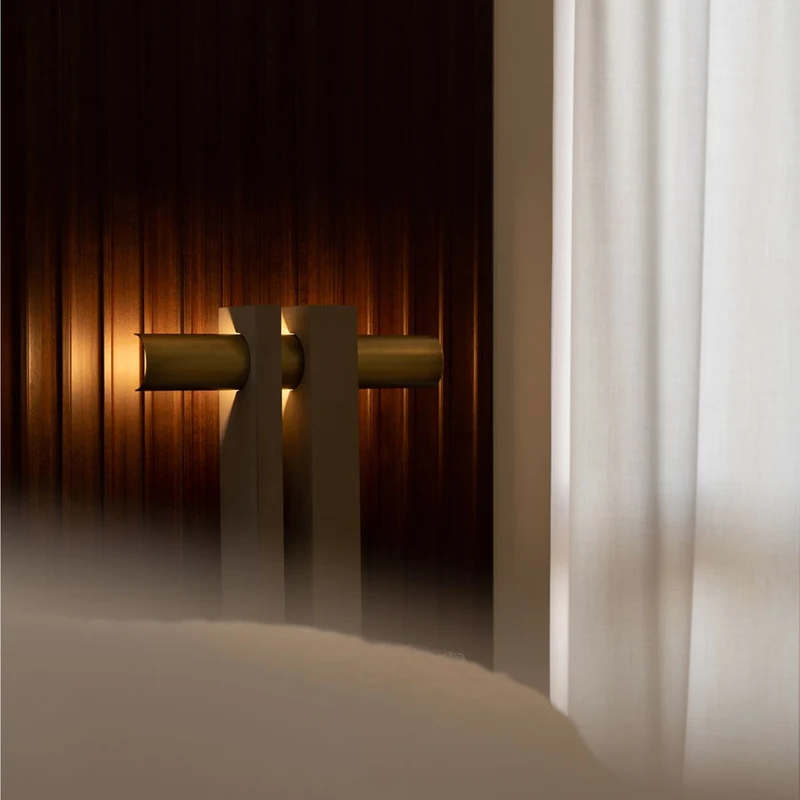 DCWéditions Pi Table Lamp
