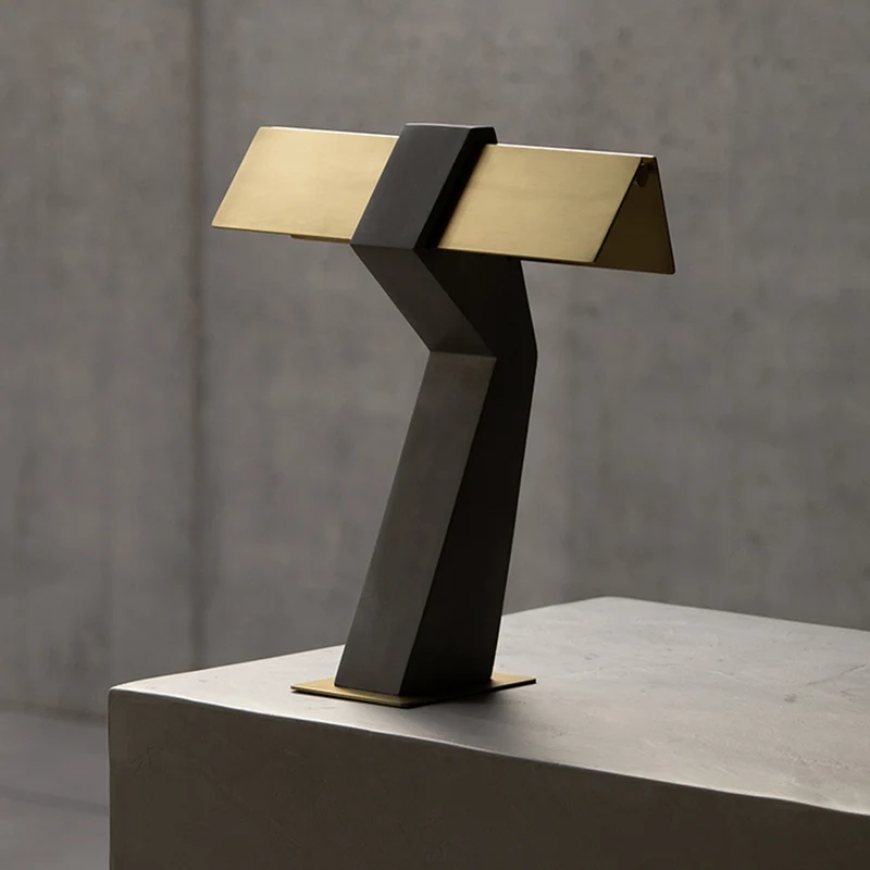 DCWéditions Tau Table Lamp