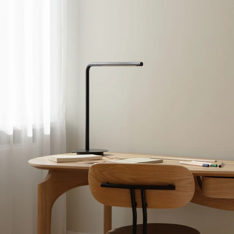 Umage Omni Table Lamp