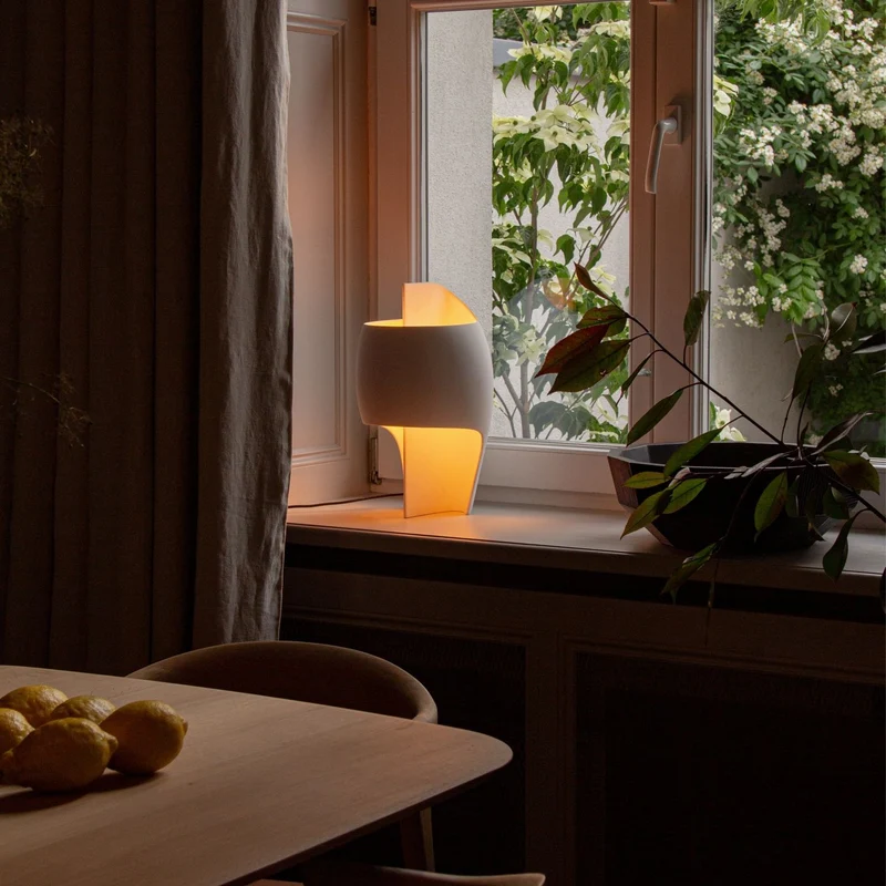 DCWéditions La Lampe B Table Lamp
