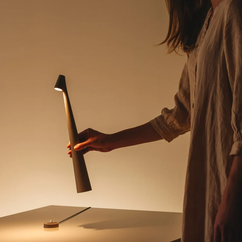 Vibia Africa 5580 Table Lamp