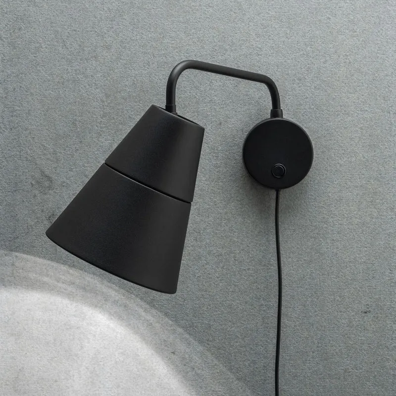 Grupa Ili Ili Wall Lamp