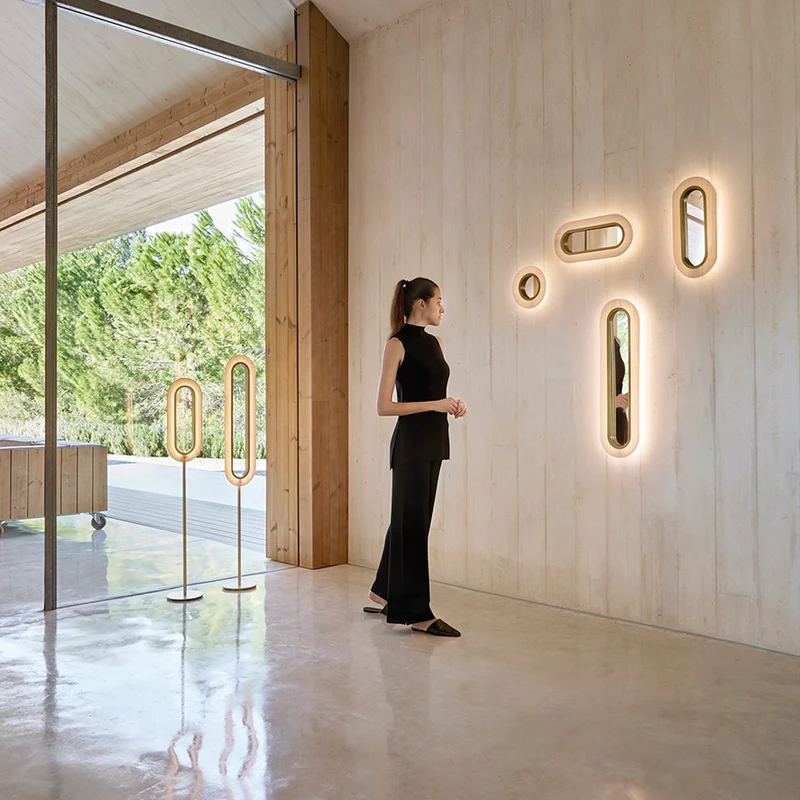 LZF Lens Circular Wall Lamp