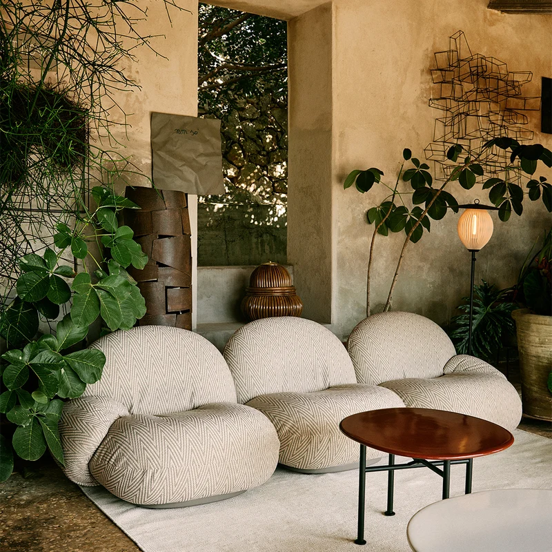 Gubi Satellite Outdoor Floor Lamp