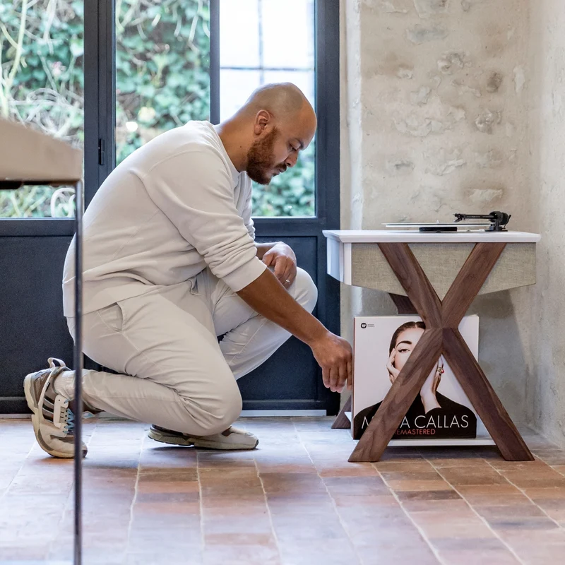 La Boite concept LX X Turntable with Hi-Fi Speaker