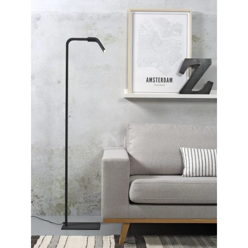 Lampadaire En Fer Forge Noir