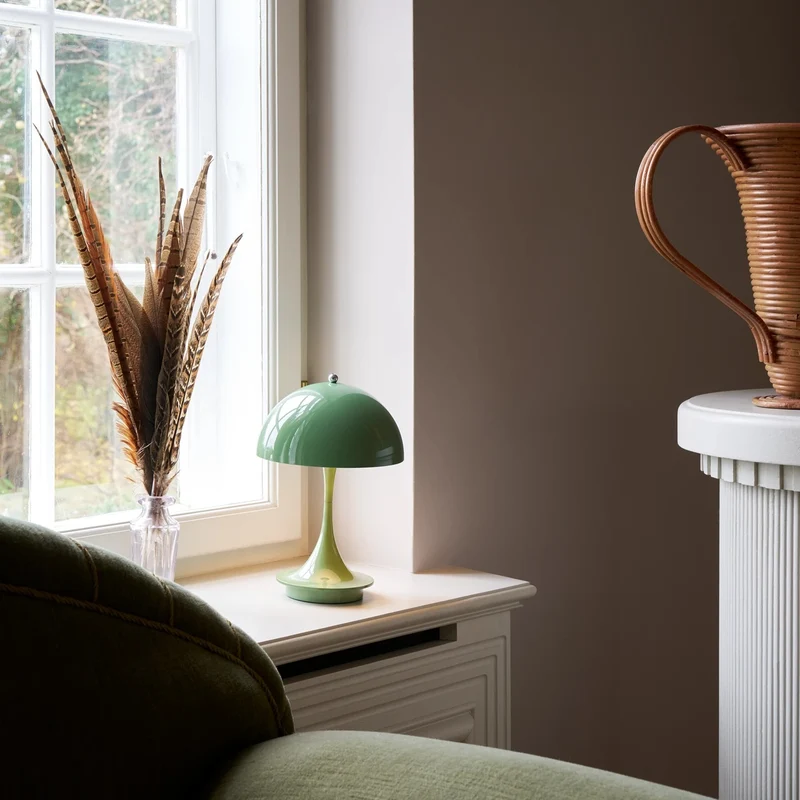 Louis Poulsen Panthella 160 Portable Lamp V3