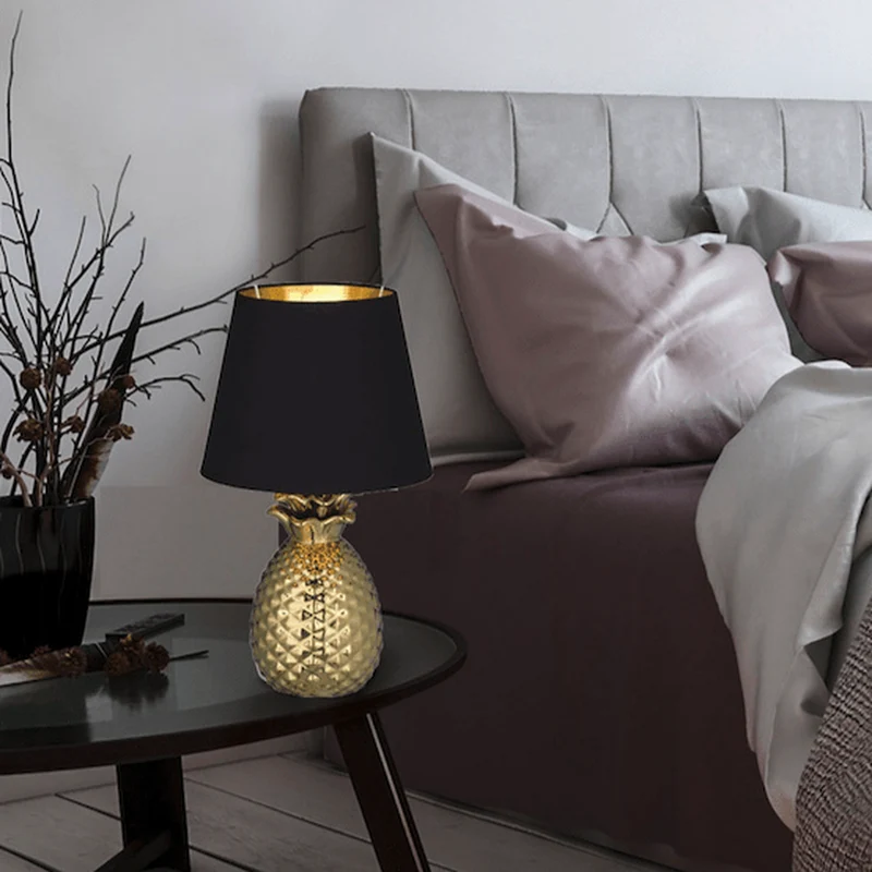 Lampe Ceramique Ananas