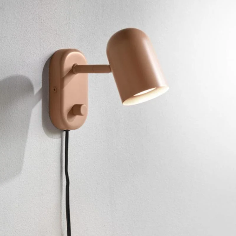 Northern Buddy Wall Lamp