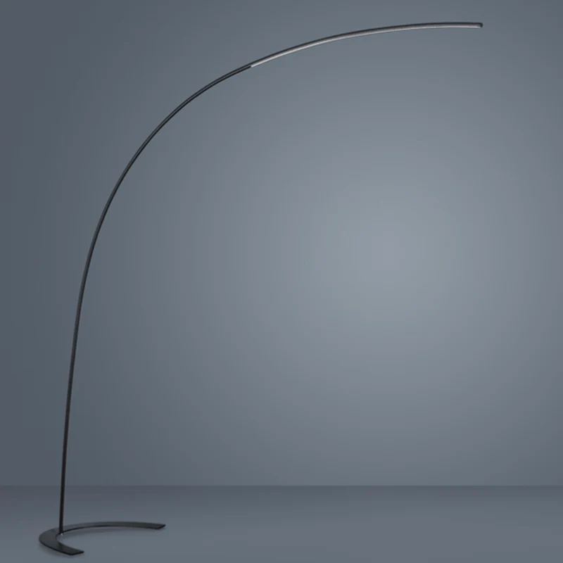 Lampadaire Arc Noir Design