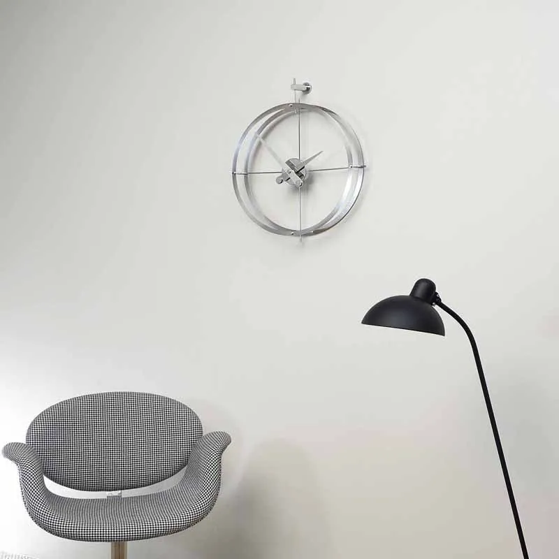 Nomon 2 Puntos Wall Clock