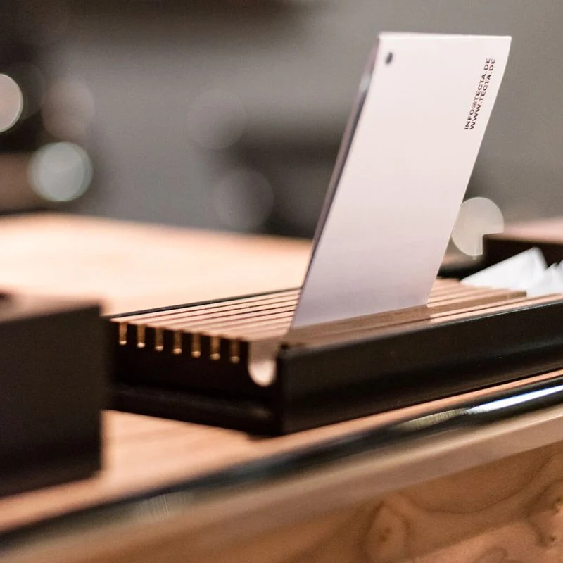 Tecta Meterware Table-Top Tray System