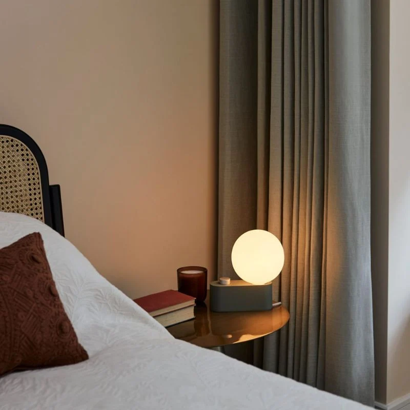 Tala Alumina Table Lamp