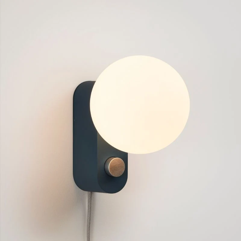 Tala Alumina Table Lamp