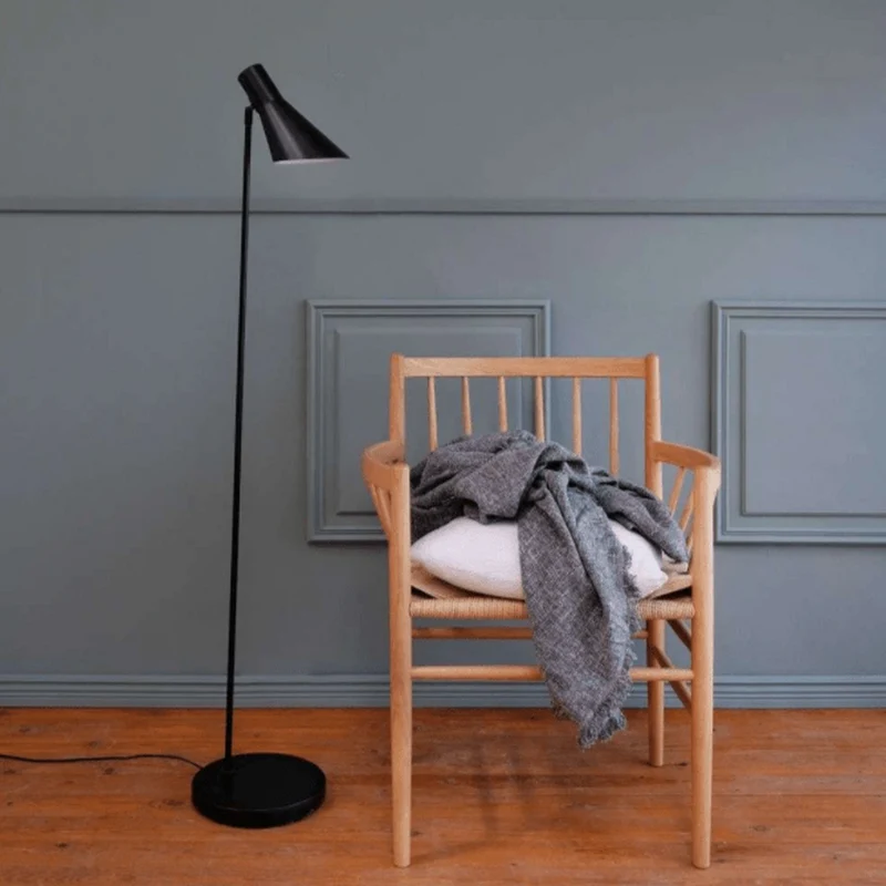 Lampadaire Pied Metal