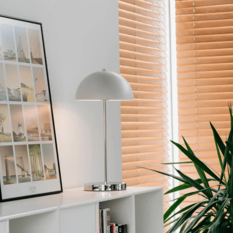 Lampe De Table Grise