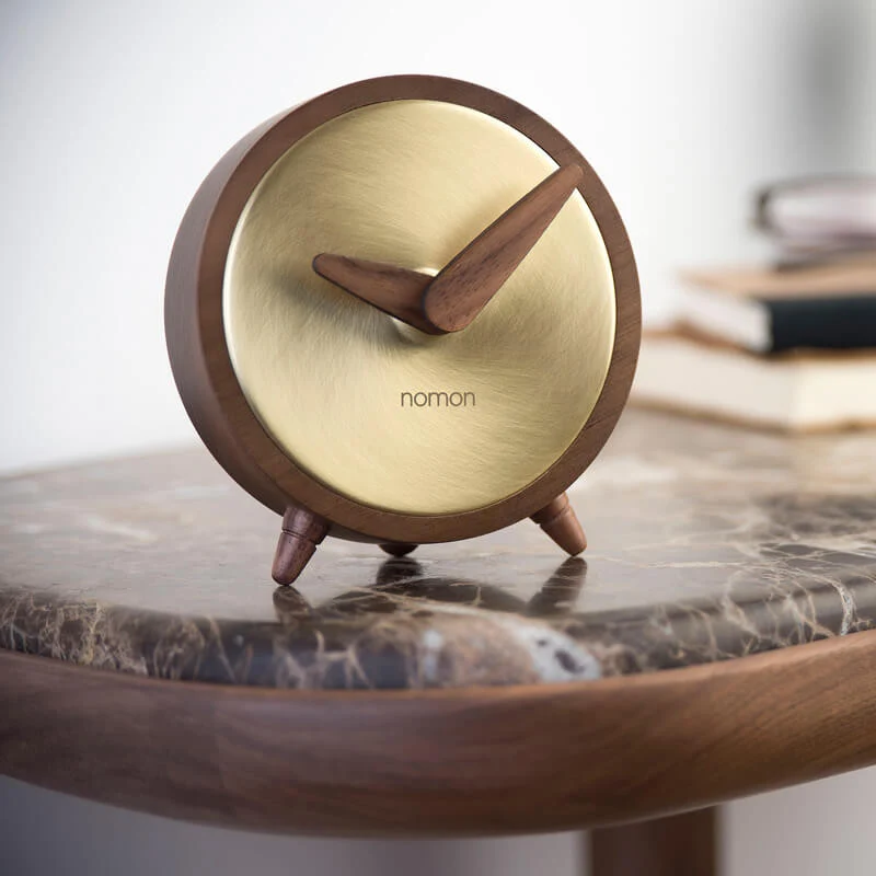 Nomon Atomo Sobremesa Clock