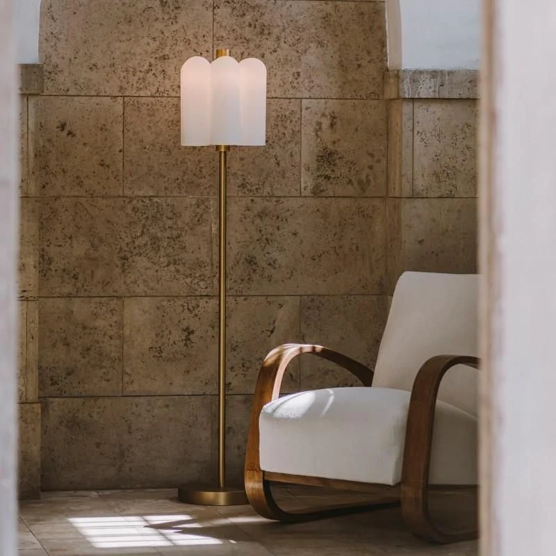 Schwung Odyssey Floor Lamp