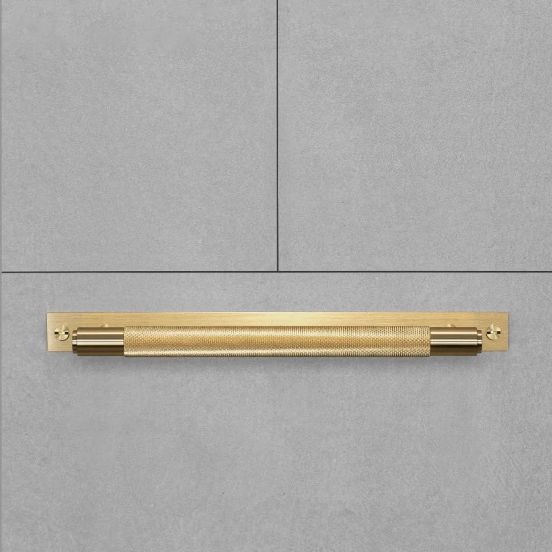 Buster + Punch Pull Bar Cross