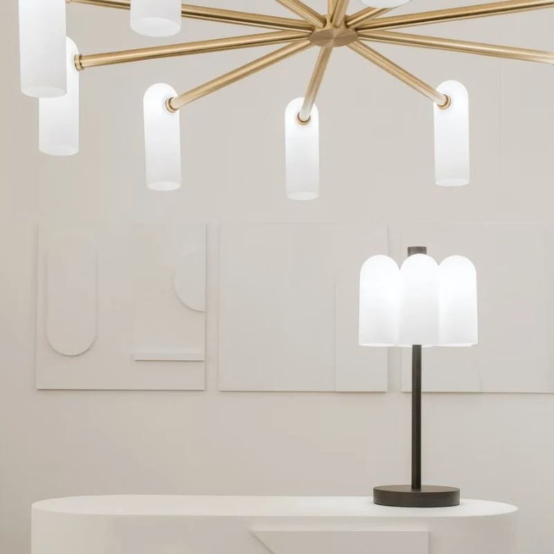 Schwung Odyssey Round Chandelier