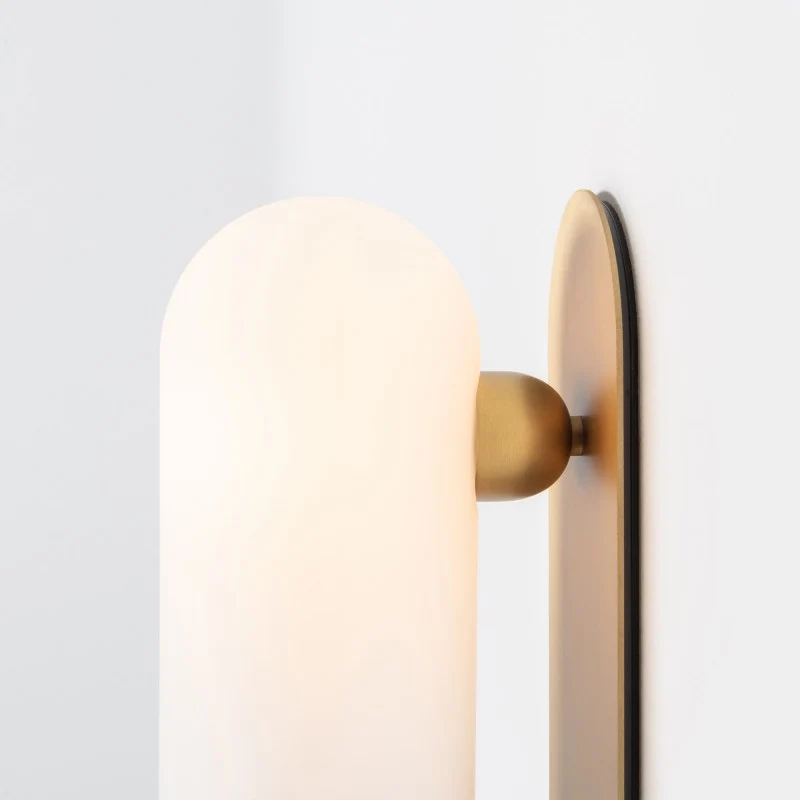 Schwung Odyssey Medium Sconce Wall Lamp