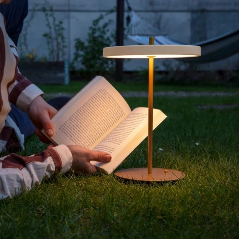 Umage Asteria Move Portable Lamp