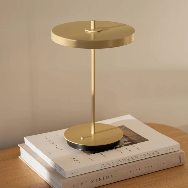 Umage Asteria Move Portable Lamp