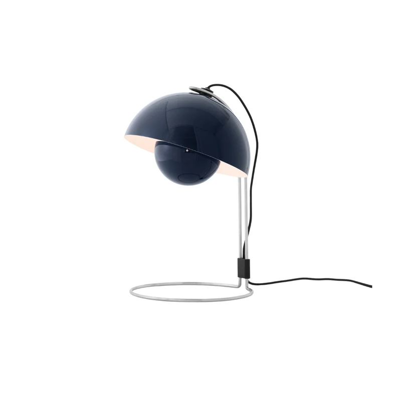 &Tradition Flowerpot VP4 Table Lamp