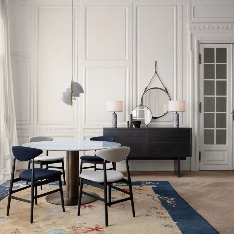 Gubi Gravity Table Lamp