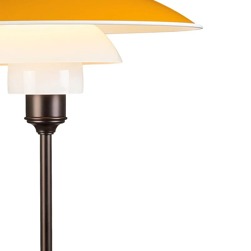 Louis Poulsen PH 3½-2½ Table Lamp