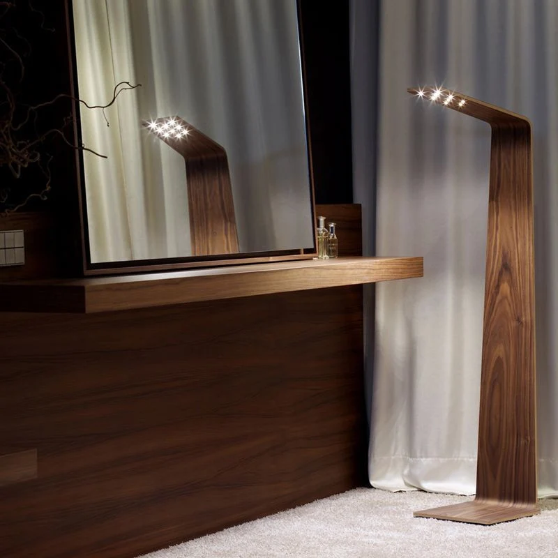Tunto LED2 Floor Lamp