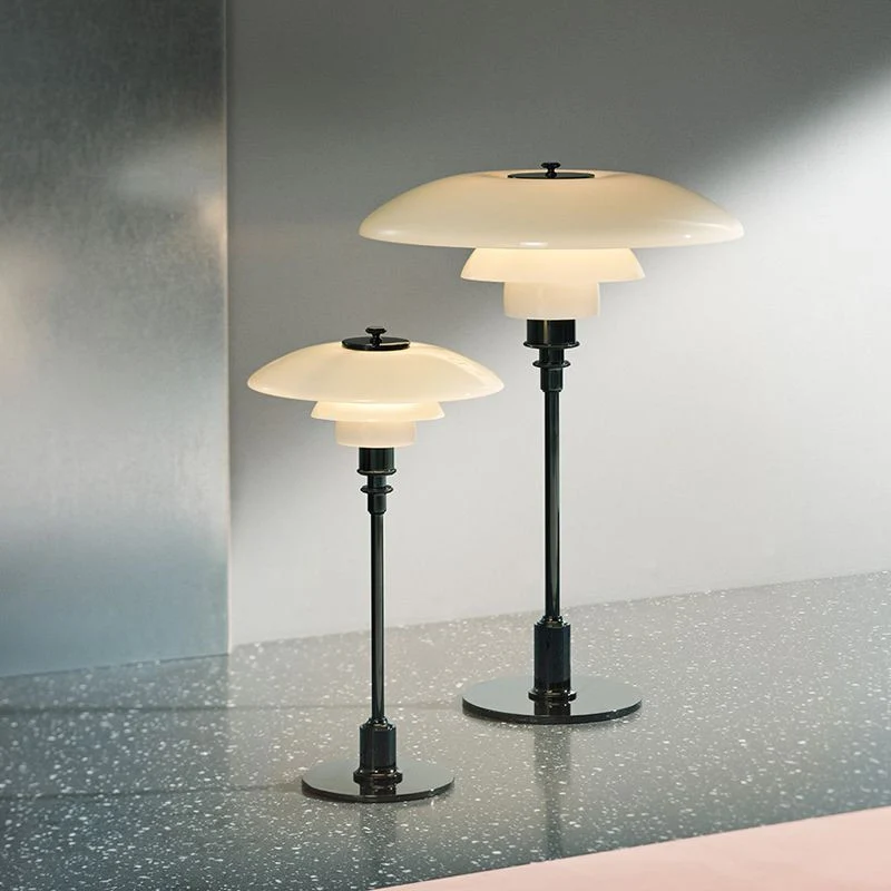 Louis Poulsen PH 3½-2½ Glass Table Lamp