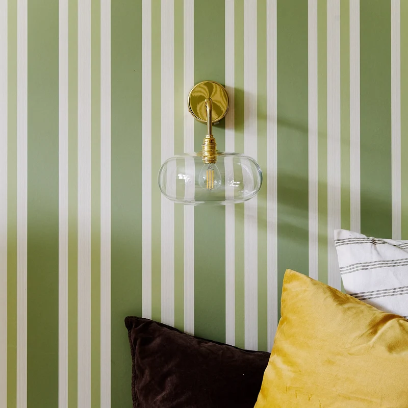 EBB & FLOW Horizon Wall Lamp