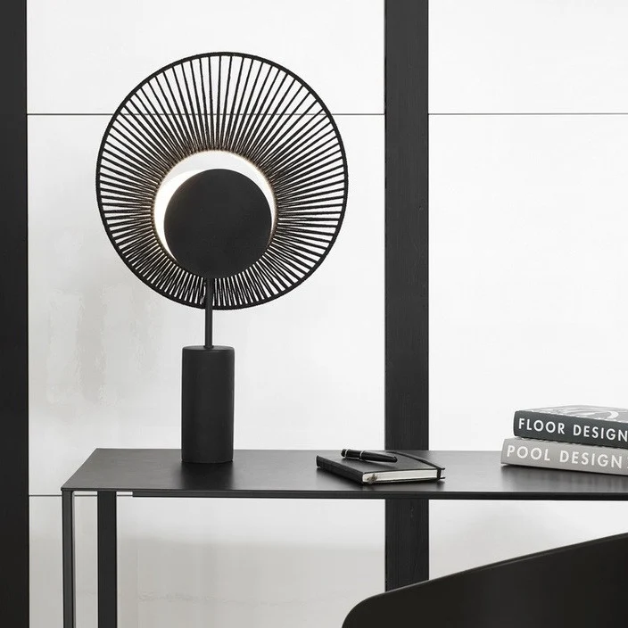 Forestier Oyster table lamp
