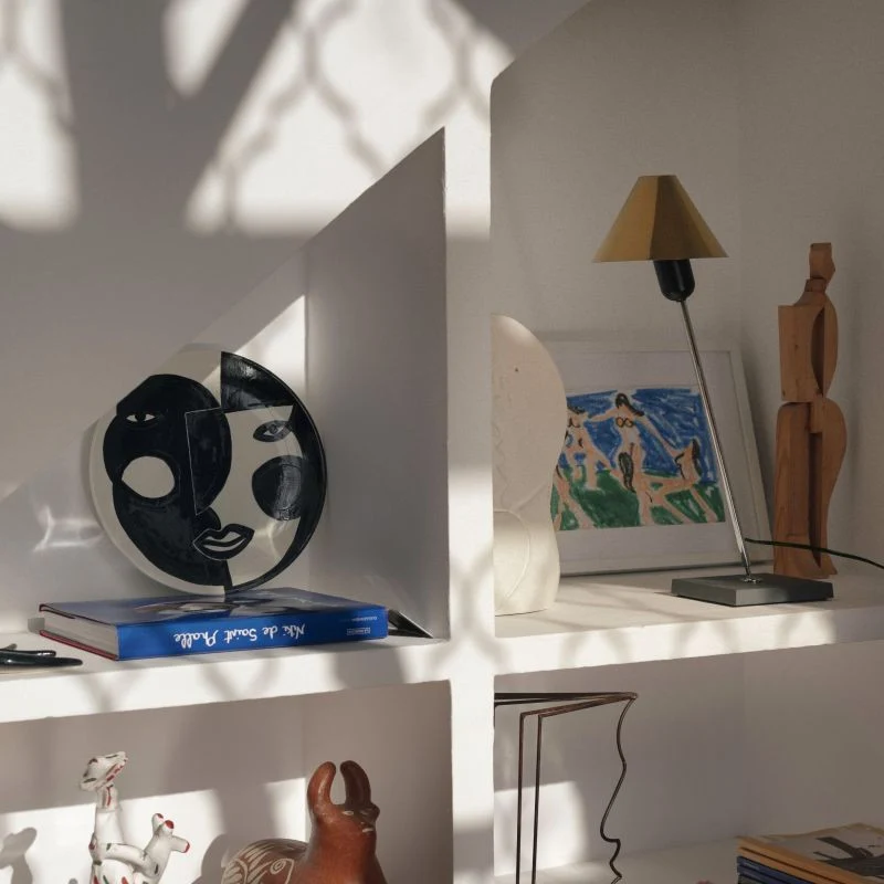 Santa & Cole Gira Table Lamp