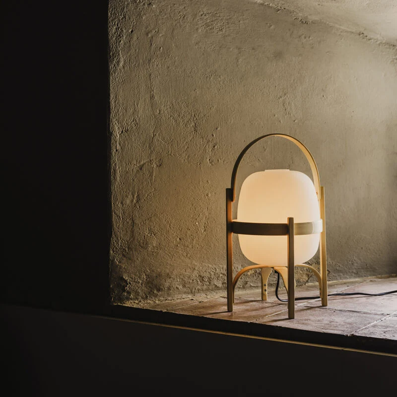 Santa & Cole Cestita Table Lamp