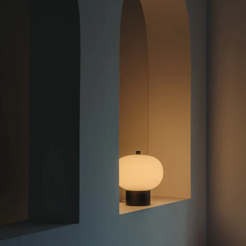 LEdsC4 Ilargi Table Lamp