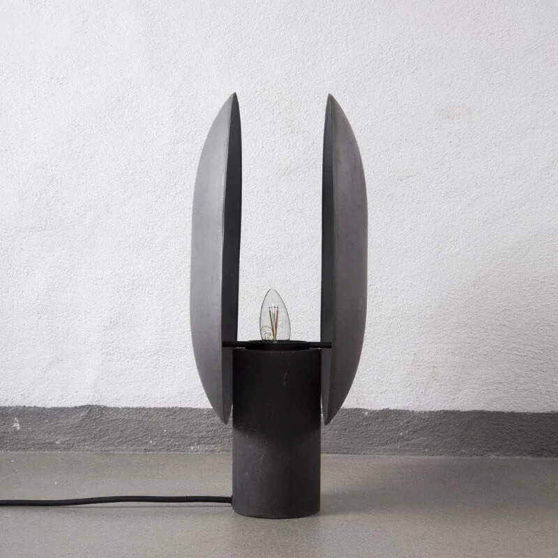 101 Copenhagen Clam Table Lamp
