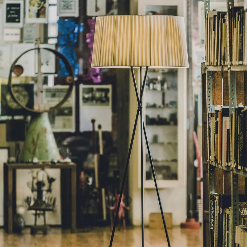 Santa & Cole Tripode G5 Floor Lamp